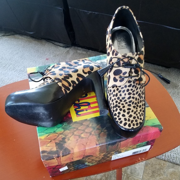 Leopard print bootie - Picture 2 of 3